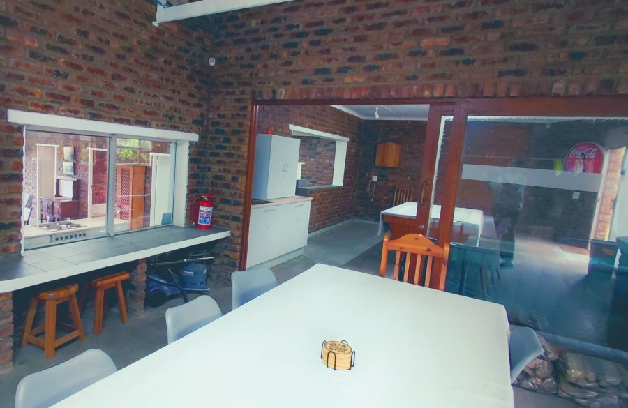 4 Bedroom Property for Sale in Oyster Bay Eastern Cape